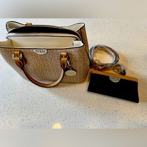 Guess purse and wallet